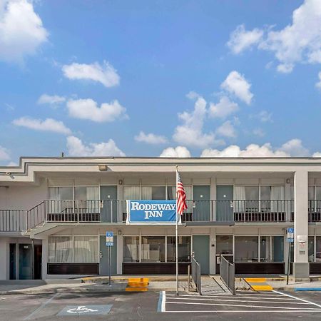 Rodeway Inn أورانج بارك المظهر الخارجي الصورة